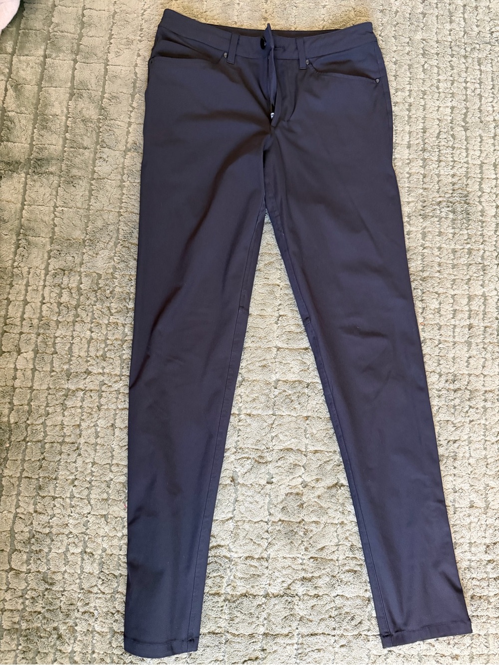 lululemon athletica Women's Straight-Leg Pants in black